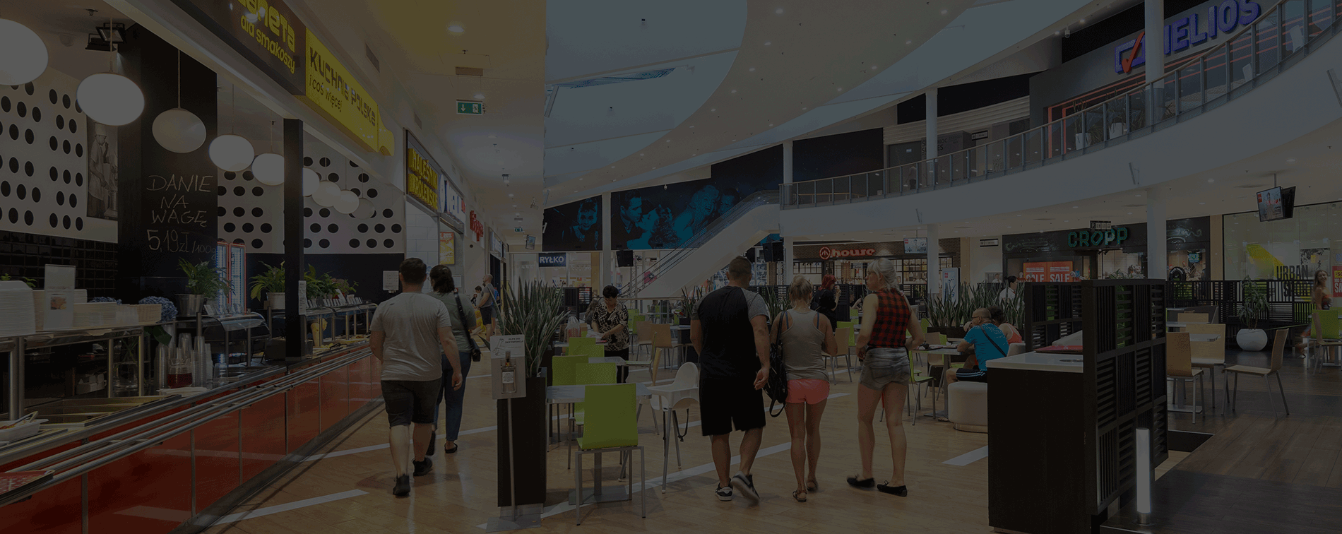 Zdjęcie prezentuję wnętrze galerii sudeckiej w jeleniej górze.